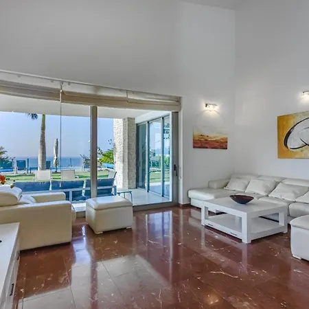 Eleonora, Luxury With Heated Pool Ocean View In Adeje, Tenerife * 阿德耶