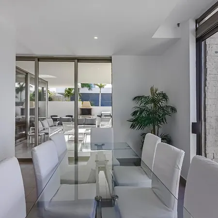Eleonora, Luxury With Heated Pool Ocean View In Adeje, Tenerife 阿德耶
