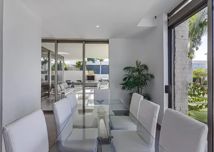 Eleonora, Luxury With Heated Pool Ocean View In Adeje, Tenerife Адехе