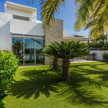 Eleonora, Luxury With Heated Pool Ocean View In Adeje, Tenerife 빌라 *