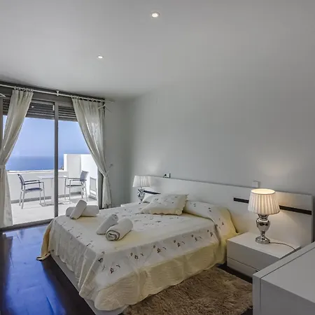 Eleonora, Luxury With Heated Pool Ocean View In Adeje, Tenerife Villa *