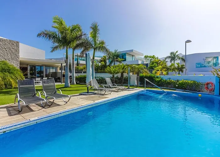 Eleonora, Luxury With Heated Pool Ocean View In Adeje, Tenerife * Адехе