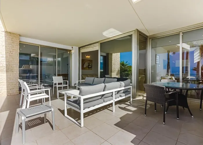 Eleonora, Luxury With Heated Pool Ocean View In Adeje, Tenerife Вілла *