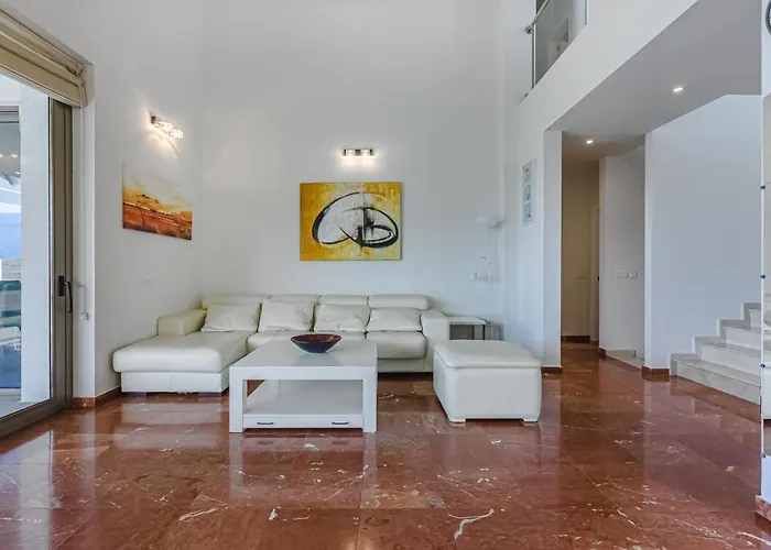 Eleonora, Luxury With Heated Pool Ocean View In Adeje, Tenerife Вілла