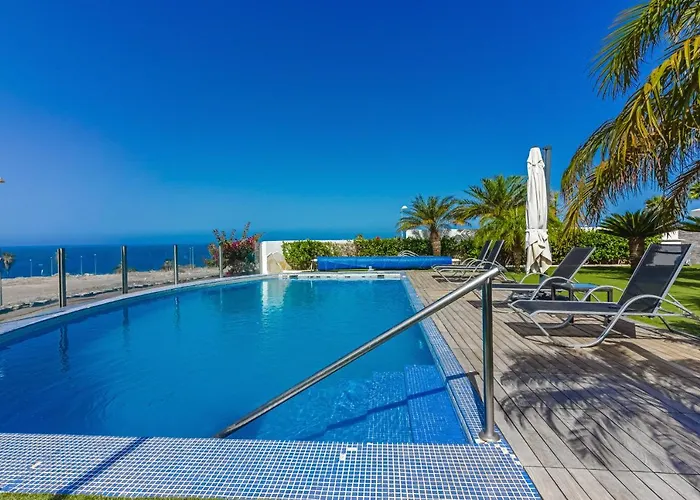 Eleonora, Luxury With Heated Pool Ocean View In Adeje, Tenerife *