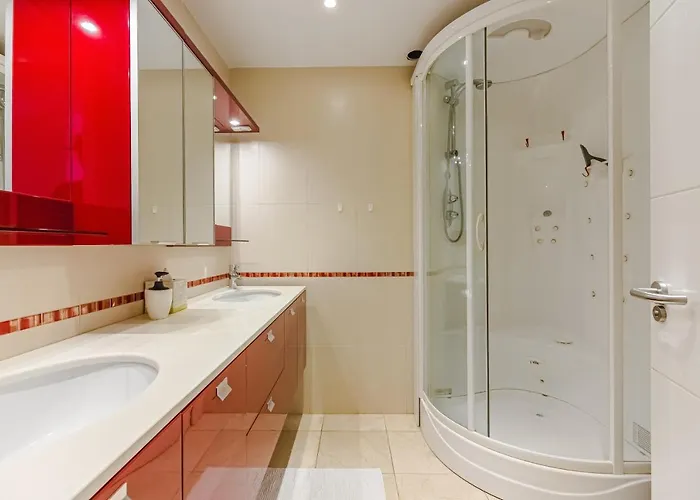 Eleonora, Luxury With Heated Pool Ocean View In Adeje, Tenerife Вілла *