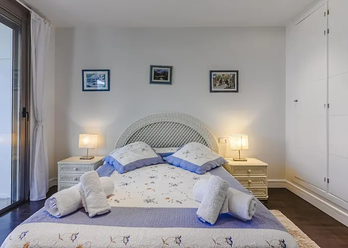 Eleonora, Luxury With Heated Pool Ocean View In Adeje, Tenerife Вілла *