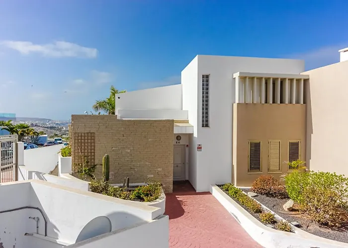 Eleonora, Luxury With Heated Pool Ocean View In Adeje, Tenerife Вілла Адехе