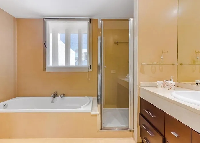 Вілла Eleonora, Luxury With Heated Pool Ocean View In Adeje, Tenerife Адехе