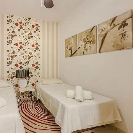 Eleonora, Luxury With Heated Pool Ocean View In Adeje, Tenerife Vila